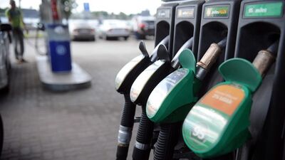 Vai degvielas cenas būs vēl zemākas?