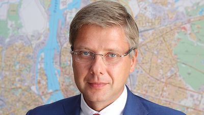 Ušakovs ir viens no populārākajiem politiķiem Latvijā, domā Burovs
