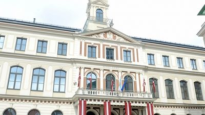 VK: Rīgas dome īsteno "no malas izrautus projektus"