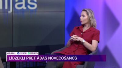 Kā viedierīču radītā zilā gaisma ietekmē ādas veselību?