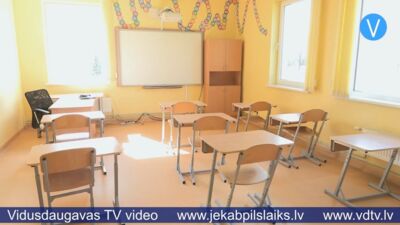 Pēkšņo lēmumu pārcelt skolēnus no Variešiem uz Jēkabpili kritizē arī ministrijā