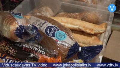 Ziedojot labdarībai, veikali mazina pārtikas atkritumu apjomu