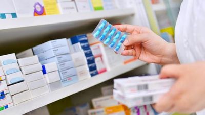 Skride atklāj, kā turpmāk tiks regulētas zāļu cenas Latvijā