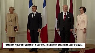 Speciālizlaidums: Francijas prezidenta Emanuela Makrona un kundzes sagaidīšanas ceremonija