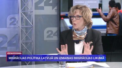Roze: Ārzemnieki šīs kartes mēģināja izmantot kā uzturēšanās atļaujas