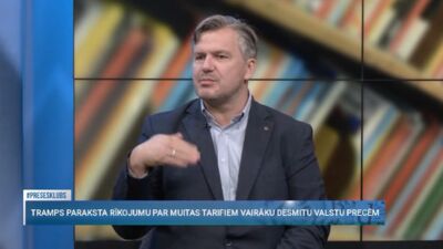 Bogustovs: Ejam vērtību virzienā, kas vairāk raksturīgs nedemokrātiskām valstīm