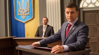 Ukrainas prezidenta vēlēšanās visvairāk balsu prognozē komiķim