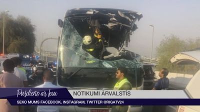 Dubaijā smagā autobusa avārijā vairāk nekā 10 bojāgājušie