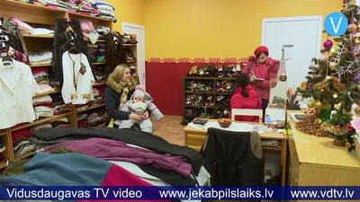 Divas Jēkabpils ģimenes Ziemassvētkos saņem finansiālu atbalstu