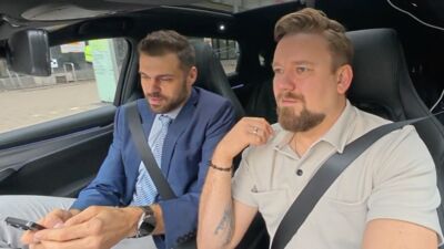 20.12.2025 Slavenību taksis