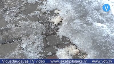 Tauta ziņo: Jēkabpilī Pasta ielā atvērta publiska slidotava