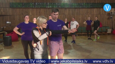 Jēkabpils novada deju kolektīviem padomus sniedz deju virsvadītāja Elita Treilone