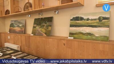 Māksliniece Ligita Caune popularizē Sēliju