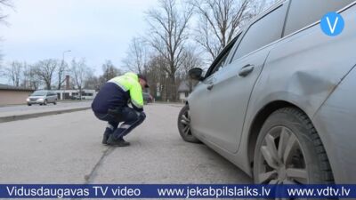 Jēkabpilī šoferi nesteidzas uzlikt ziemas riepas