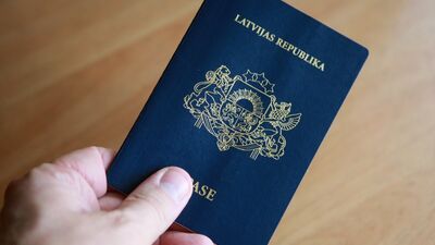 Uz diplomātiskās pases turētājiem prasība ievērot pašizolāciju neattiecas