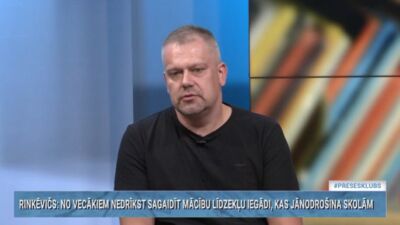 Česlavs Batņa par mācību līdzekļu nodrošinājumu