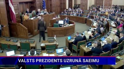 RSU profesore: Vai tad deputāti nav iemācījušies elementārās uzvedības normas?