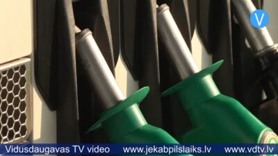 Tas nav normāli – Jēkabpilī sastaptie autovadītāji par degvielas cenām