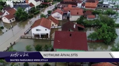 Bosnija piedzīvo pamatīgus plūdus