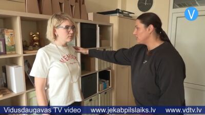 Vingrojumi birojā: arī dažu minūšu izkustēšanās palīdz uzlabot pašsajūtu