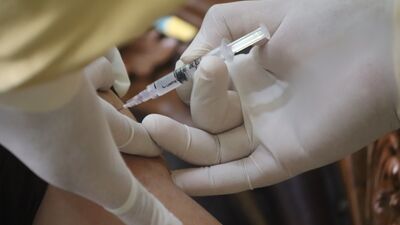 Ģimenes ārste Sarmīte Veide stāsta, kādā gadījumā pēc vakcinācijas rodas visvairāk antivielu
