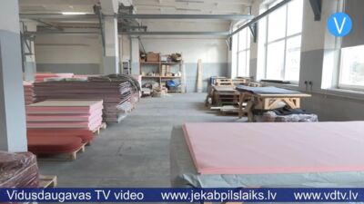 Ar inkubācijas programmas atbalstu Jēkabpilī veiksmīgi attīstās mēbeļu ražošana