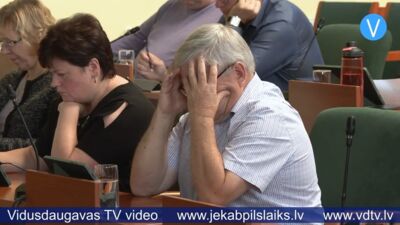 Jēkabpils novada deputātiem klibo savstarpējā komunikācija