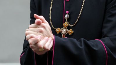 Viedoklis: VID vēlas pazemot katoļu baznīcu Latvijā