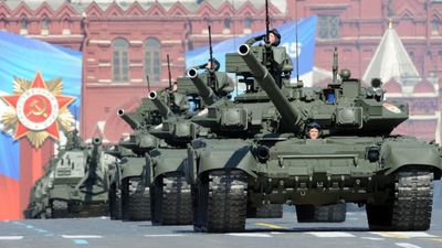 Kremlis devis startu plašākajām militārajām mācībām kopš Aukstā kara