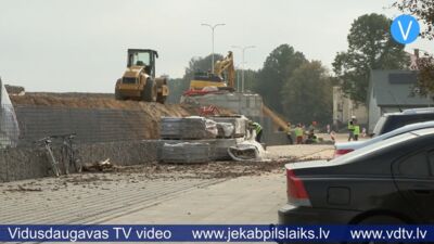 Vai uz Daugavas aizsargdambja varēs uzbraukt ar ratiņiem?