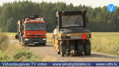 Būvnieks un pašvaldība pauž atšķirīgus viedokļus par Delles – Trepmuiža ceļa stāvokli